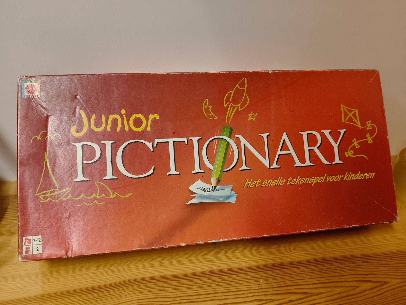 Junior Pictionary - Het snelle tekenspel voor kinderen, Een of twee spelers, Ophalen of Verzenden, Gebruikt, Mattel