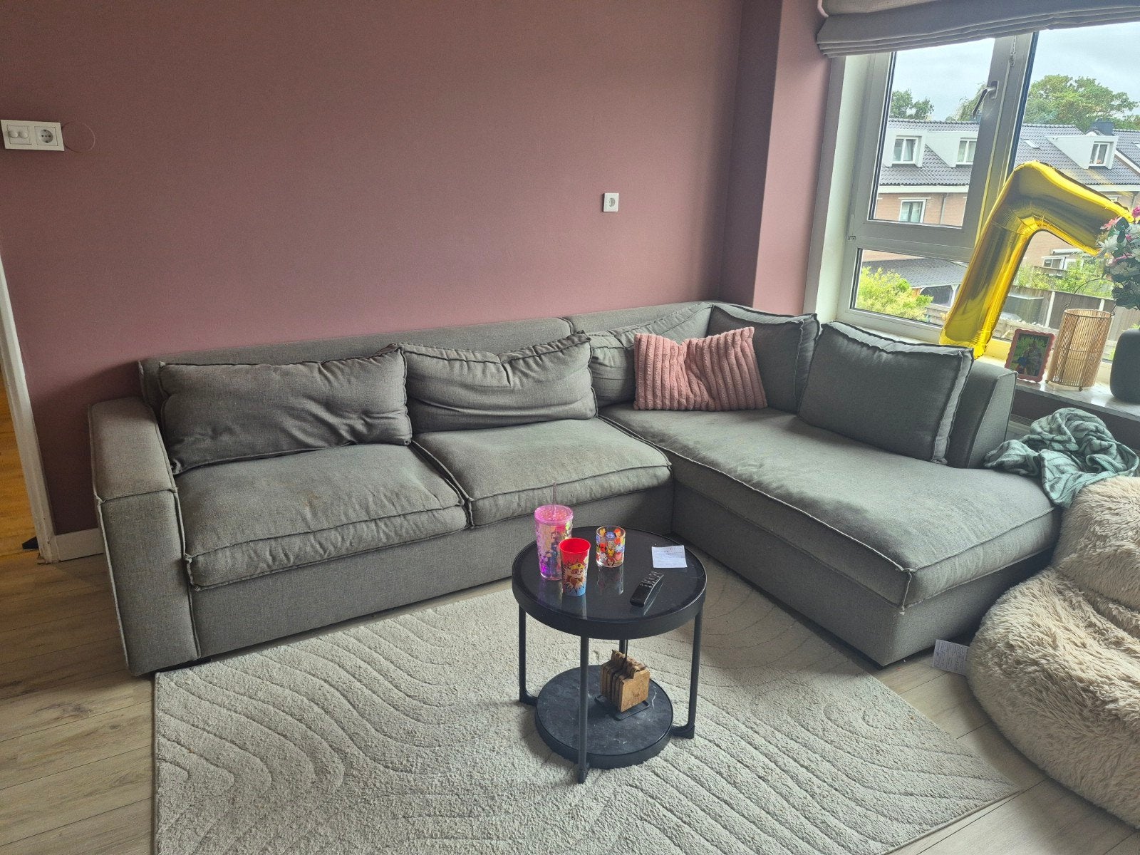 WOOOD Hoekbank grijs - Comfortabel en stijlvol, Ophalen, Modern, Comfortabel, 250 tot 300 cm, Gebruikt