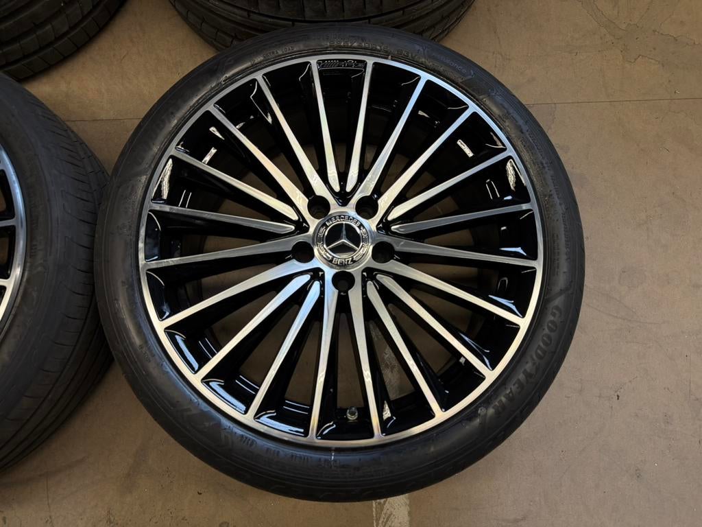 19 inch Origineel Mercedes C Klasse W206 Velgen met banden