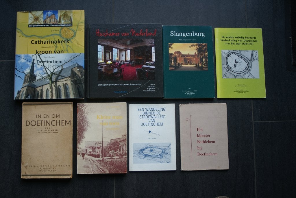 DOETINCHEM....Diverse. Streek-boeken.., Ophalen of Verzenden, Zo goed als nieuw, Gelderland