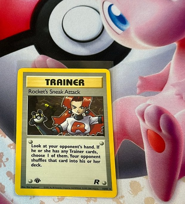 Pokemon Rocket’s sneak attack 1st ed Holo, Ophalen, Zo goed als nieuw