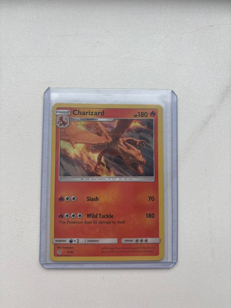 Charizard Pokémon kaart - Stage 2 - HP 180, Hobby en Vrije tijd, Verzamelkaartspellen | Pokémon, Ophalen of Verzenden, Zo goed als nieuw