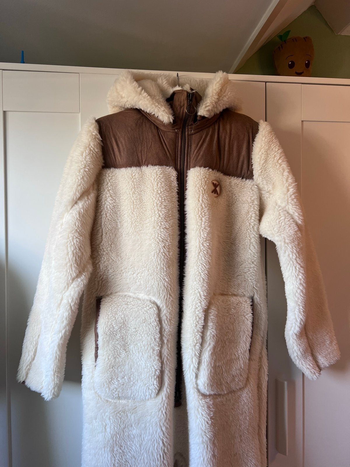 OnePiece Vegan Shearling Jumpsuit - Off White, Kleding | Dames, Wintersportkleding, Ophalen of Verzenden, Zo goed als nieuw, Maat 36 (S)