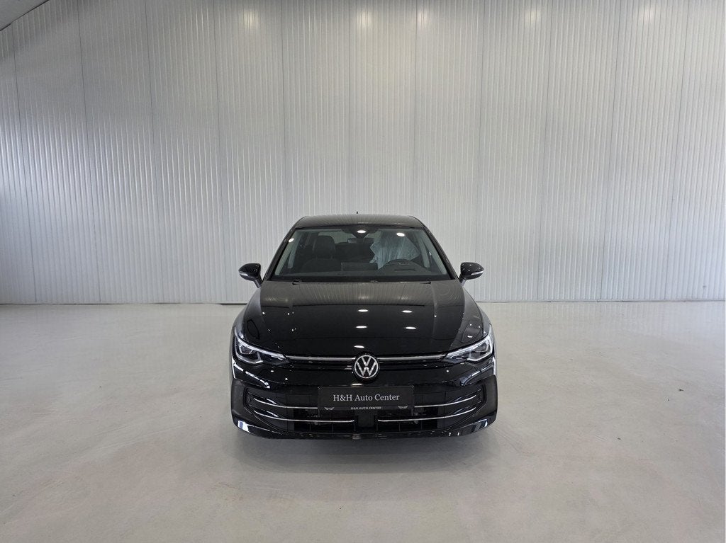 Volkswagen Golf 1.5 eHybrid Style BTW |Carplay|Cruise Contro, Auto's, Volkswagen, Automatische klimaatregeling, Zwart, 4 cilinders
