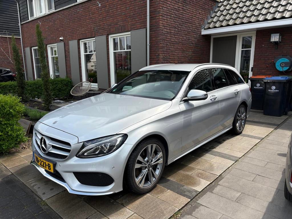 Mercedes-Benz C-Klasse C180 156pk 9G-TRONIC 2018 Grijs, Auto's, Automaat, Achterwielaandrijving, 1800 kg, Particulier