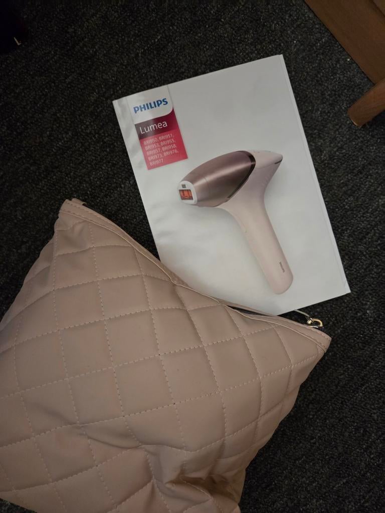 Nieuwe Philips Lumea IPL-laser, Ophalen of Verzenden, Nieuw, Scheren en Epileren