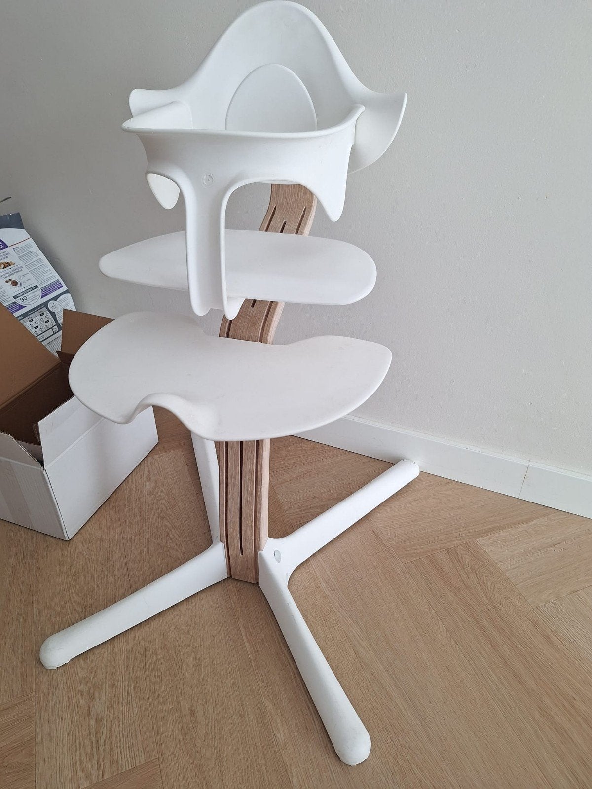 Stokke Nomi Chair + baby set + 2 covers, Ophalen, Gebruikt, Stoel