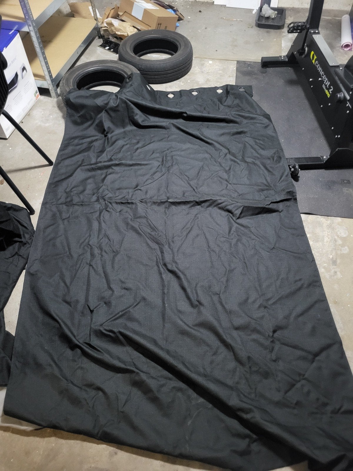 Zwarte verduisterende gordijnen met ringen, Ophalen, 132 cm, Zwart, Zo goed als nieuw