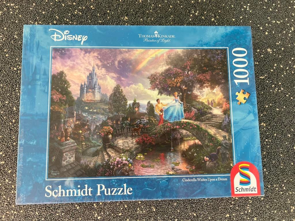 Nieuw in seal Disney puzzel 1000 stukjes Cinderella kinkade, Ophalen of Verzenden, 500 t/m 1500 stukjes, Zo goed als nieuw