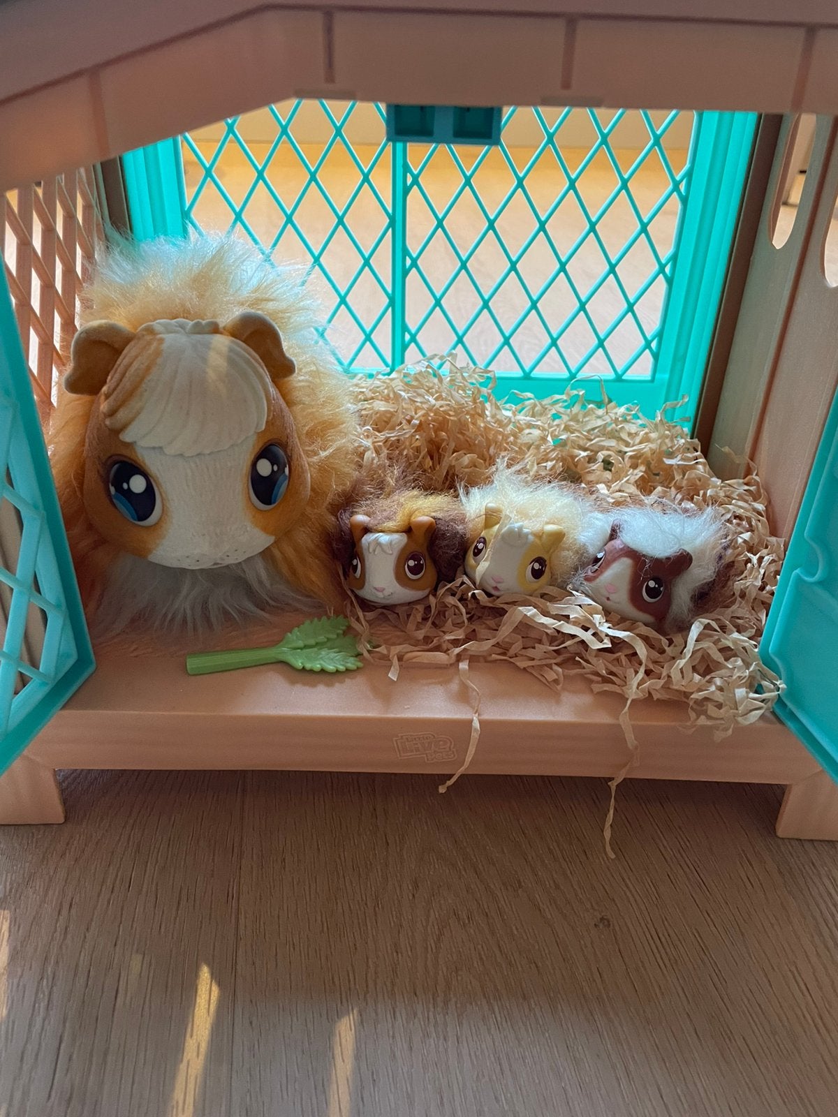 Little Live Pets - Mama Surprise Cavia- Interactieve knuffel, Ophalen, Zo goed als nieuw
