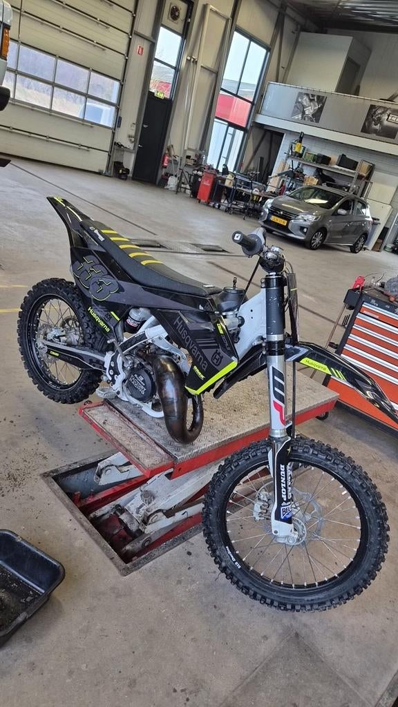 Husqvarna TC 125 2018, Fietsen en Brommers, Ophalen, Overige merken