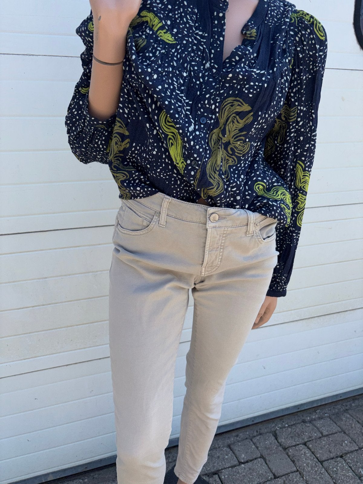 Cambio Liu broek - Beige, Kleding | Dames, Broeken en Pantalons, Maat 38/40 (M), Beige, Ophalen of Verzenden, Zo goed als nieuw