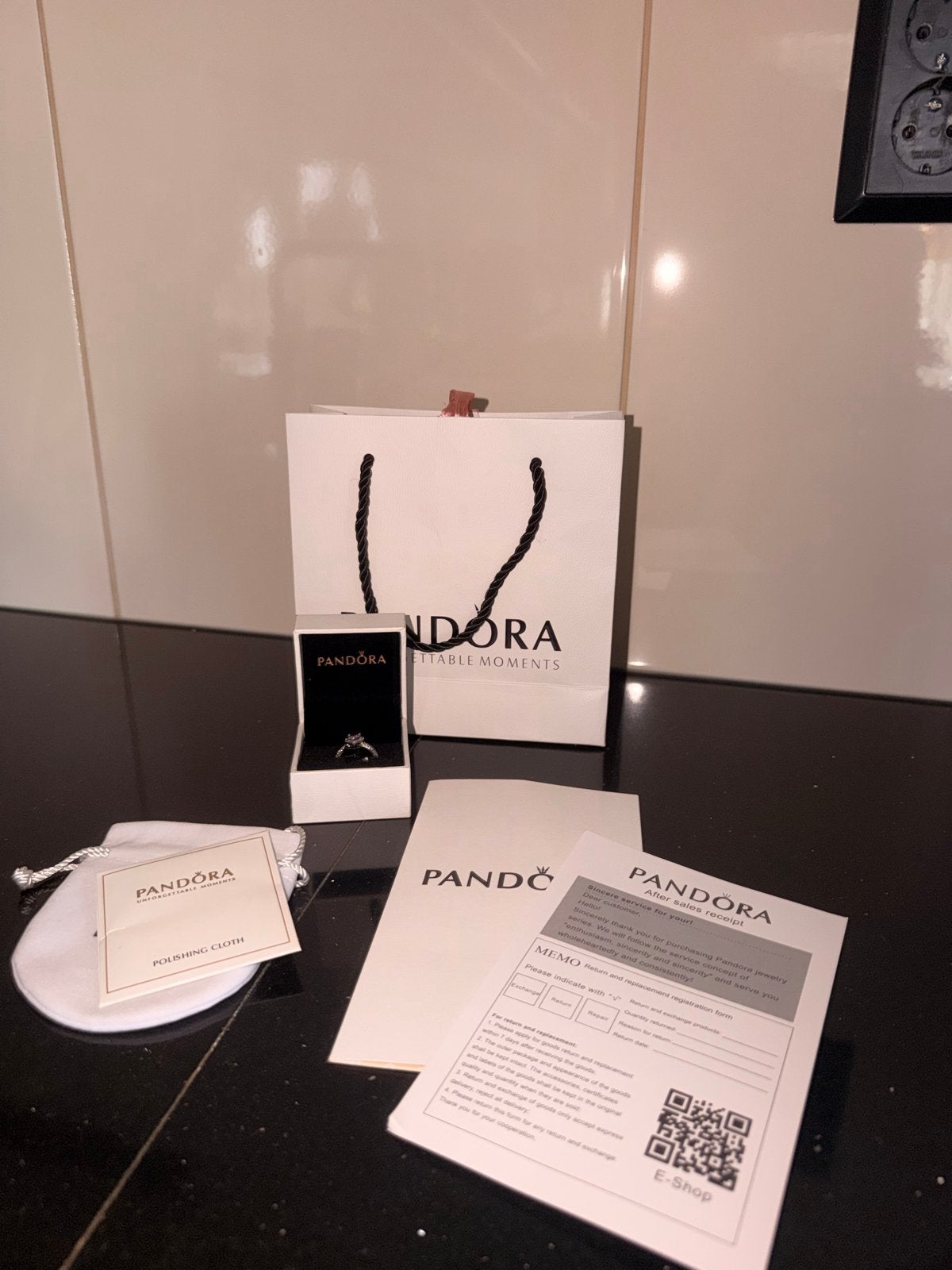 Nieuwe Orginele Pandora Verhoogde Roze Hartring, Sieraden, Tassen en Uiterlijk, Ringen, Met kristal, Nieuw, Ophalen of Verzenden