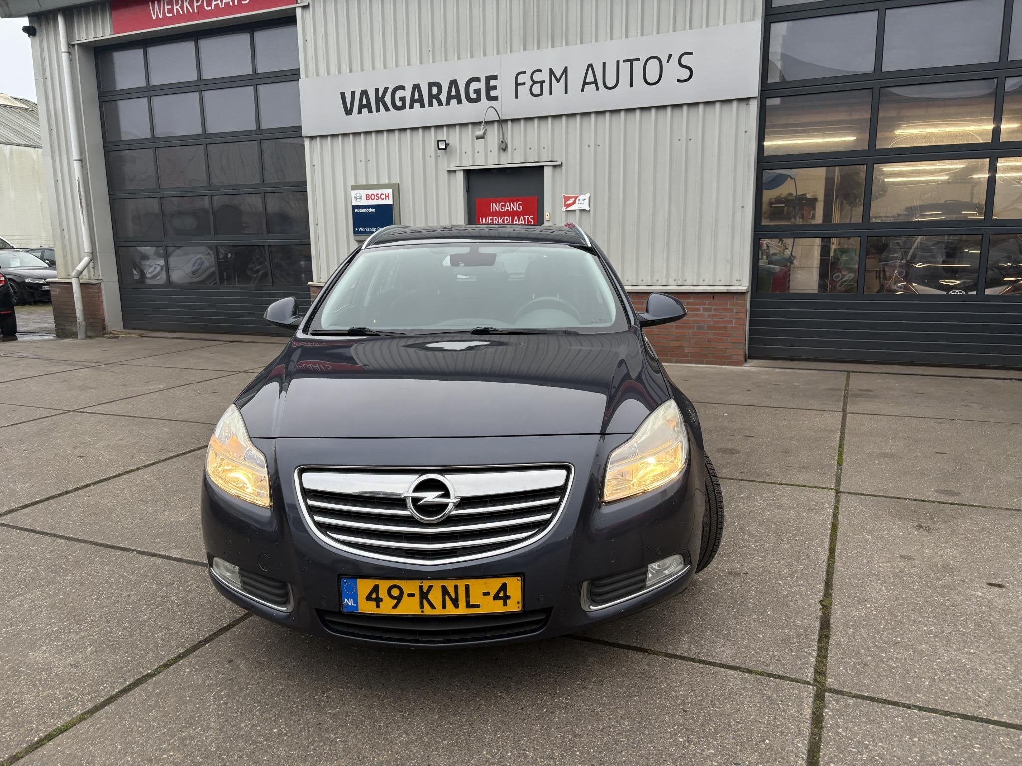 Opel Insignia Sports Tourer 1.6 T Edition, Auto's, Euro 5, Stof, Gebruikt, 4 cilinders