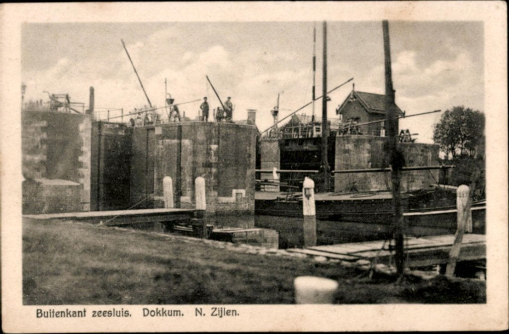 dokkum, kvr4-2500 zeesluizen, Verzenden, 1920 tot 1940, Gelopen, Friesland