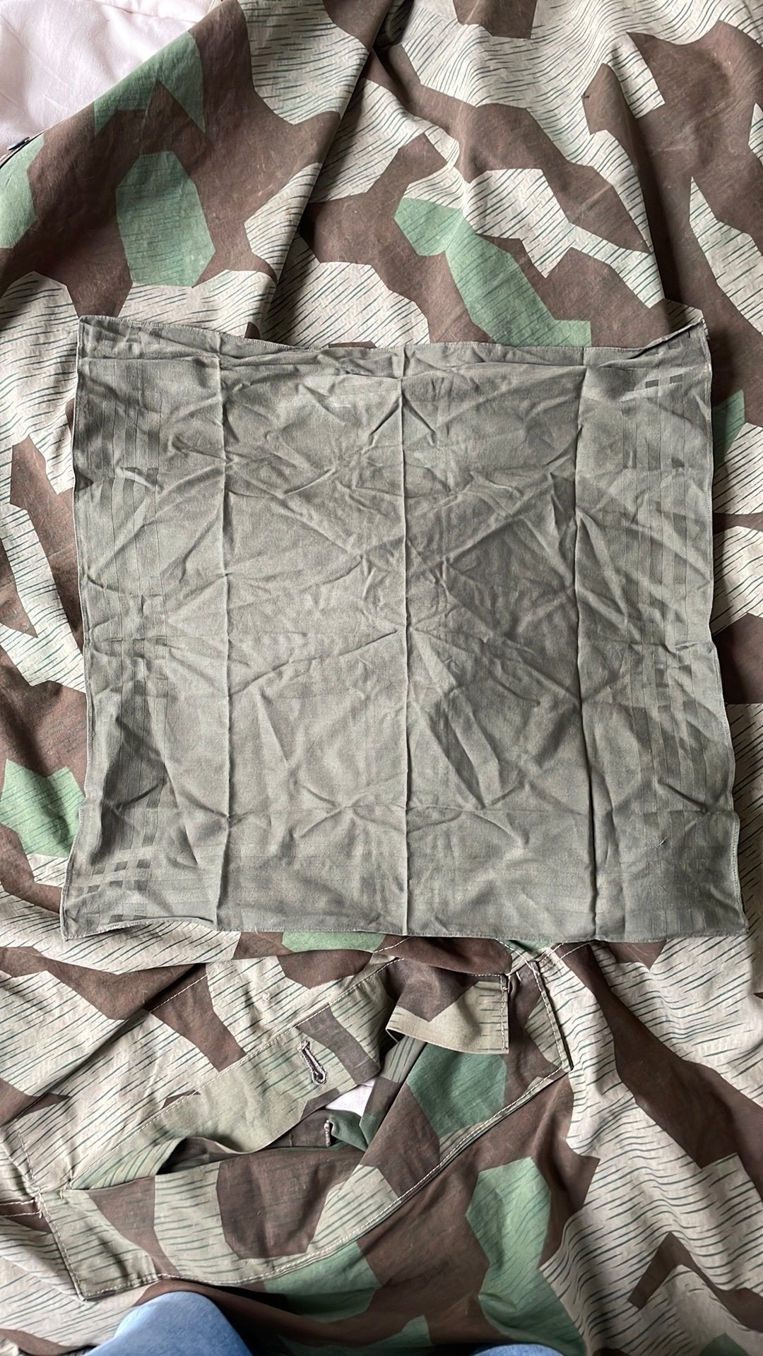 Nederlandse zakdoek/stuk stof, Verzamelen, Militaria | Algemeen, Ophalen of Verzenden, Landmacht, Nederland