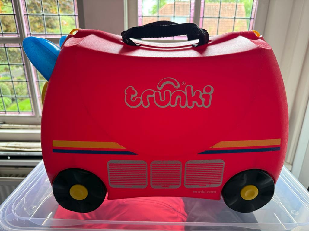 Trunki Kinderkoffer Rood - Ideaal voor Reizen, Ophalen of Verzenden, Zo goed als nieuw