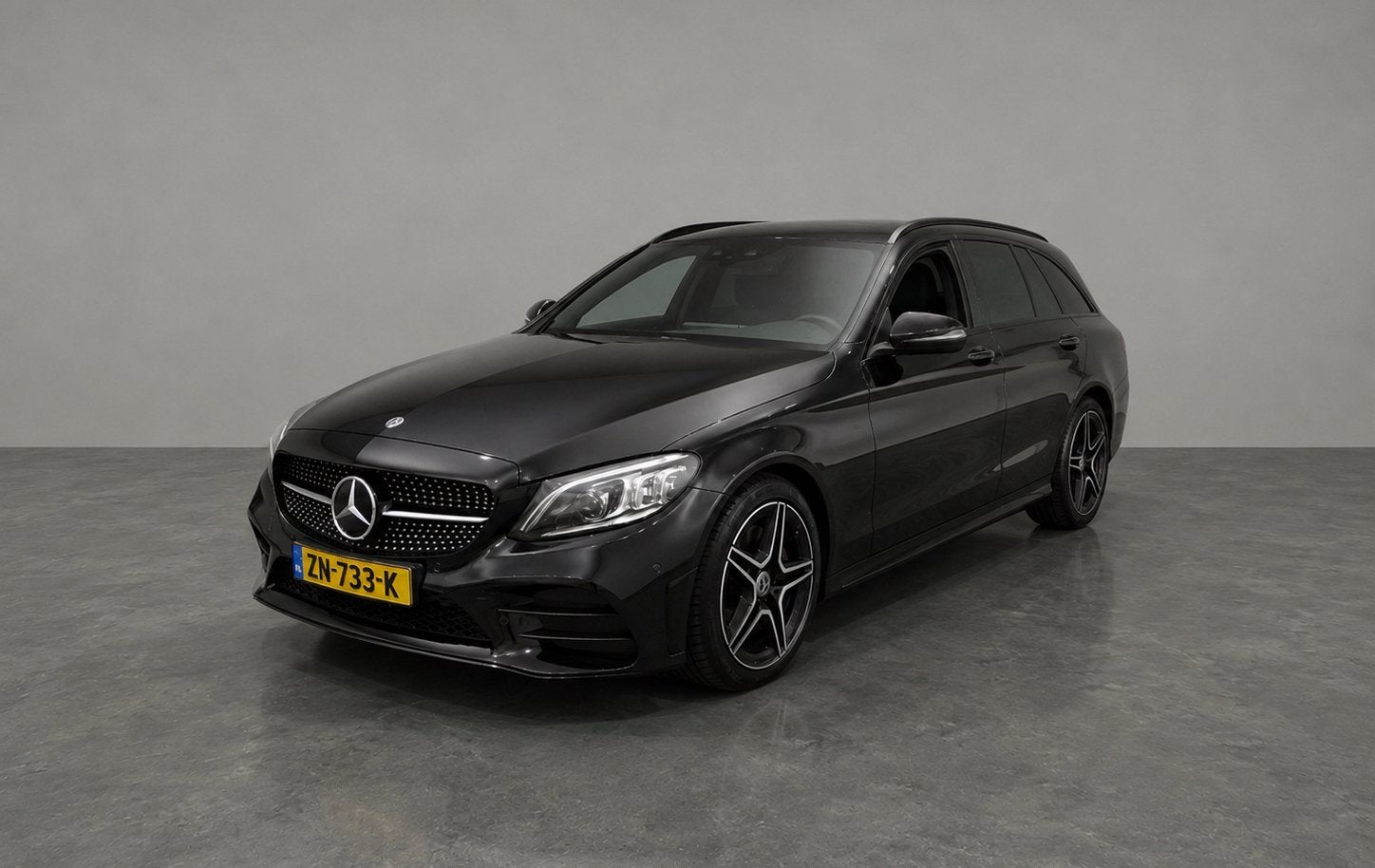 Mercedes-Benz C-Klasse 180 / AMG PAKKET /CARPLAY/NAP/ TREKHK, Auto's, Mercedes-Benz, Particulier, C-Klasse, ABS, Achteruitrijcamera
