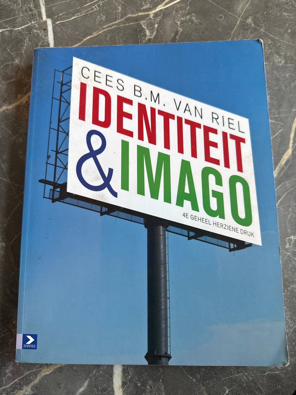 Identiteit & Imago - Cees B.M. van Riel, Ophalen of Verzenden, Gamma, Gelezen, HBO