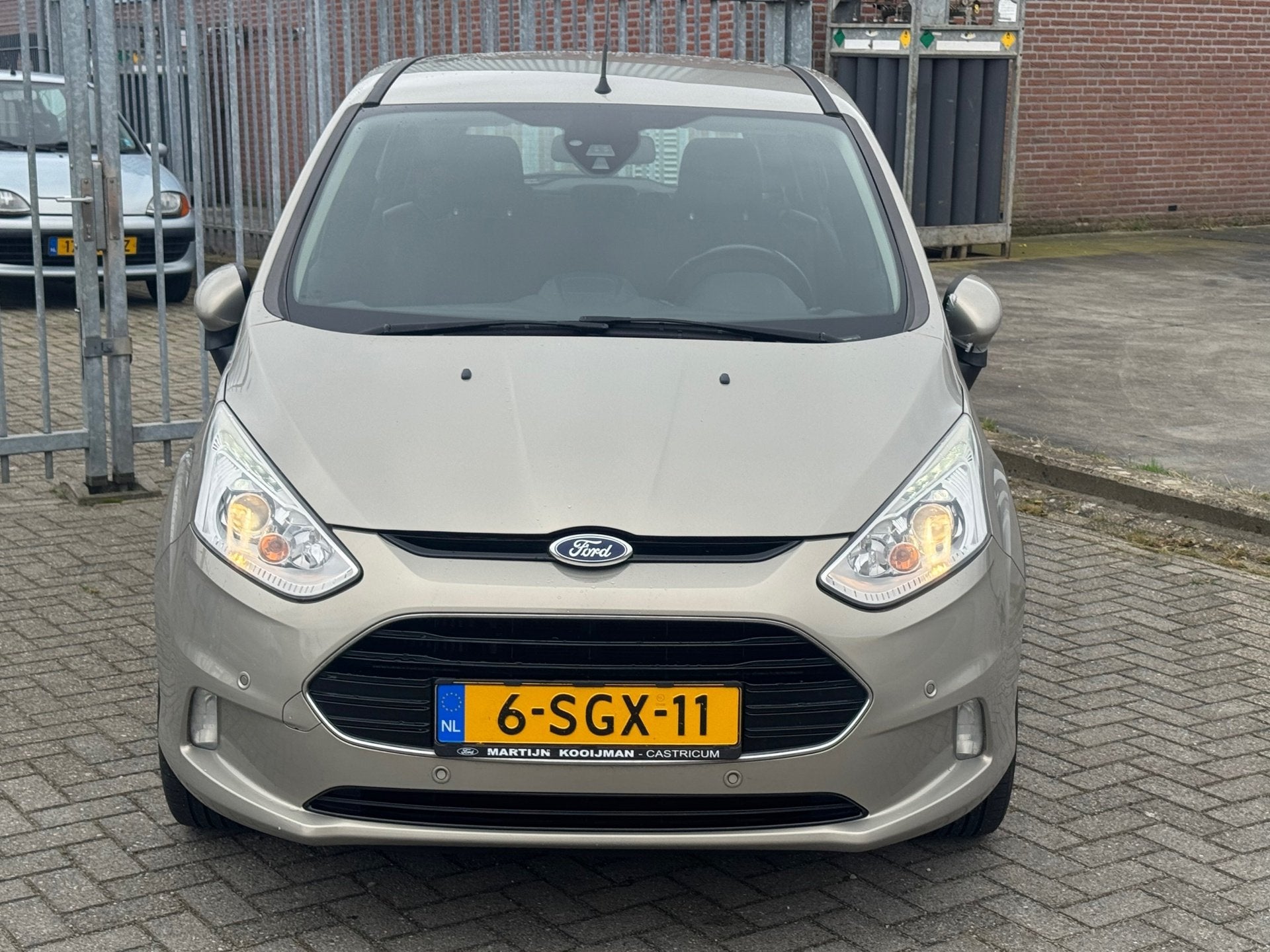 Ford B-Max 1.0 EcoBoost Titanium NL AUTO NAP! Camera l Navi, Auto's, Voorwielaandrijving, Euro 5, Gebruikt, Origineel Nederlands