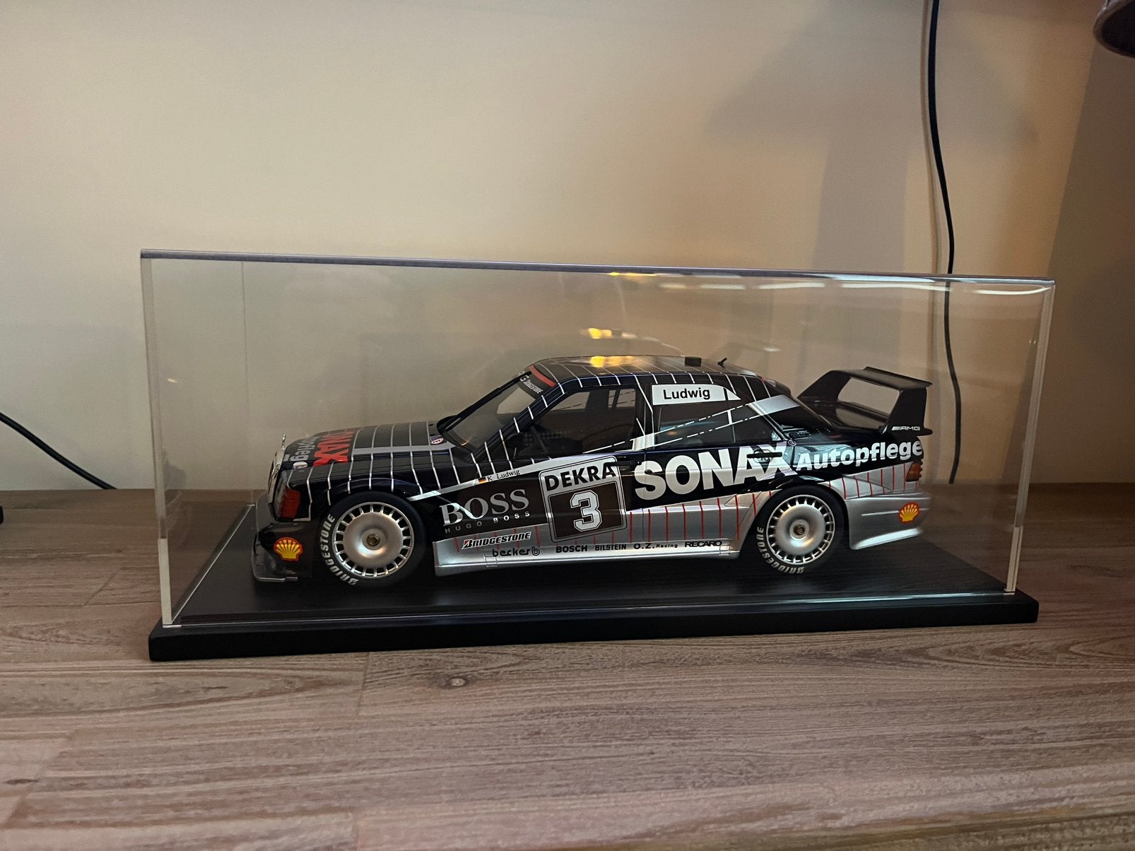 Mercedes 190E EVO Dtm 1/12, Hobby en Vrije tijd, Modelauto's | 1:5 tot 1:12, Ophalen of Verzenden, Zo goed als nieuw, 1:9 t/m 1:12