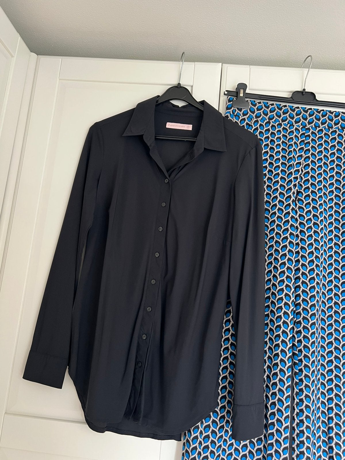 Studio anneloes set poppy blouse M & marilon bird broek S, Kleding | Dames, Blouses en Tunieken, Maat 38/40 (M), Zwart, Ophalen of Verzenden
