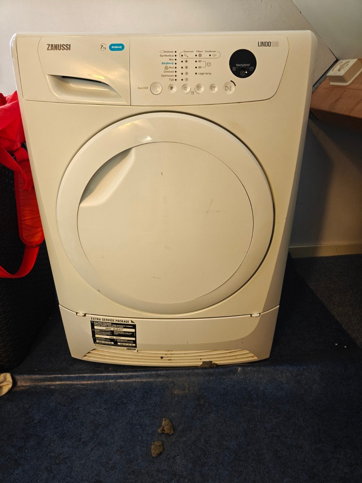 Zanussi droger - defect voor onderdelen, Ophalen, 6 tot 8 kg, Voorlader, Niet werkend