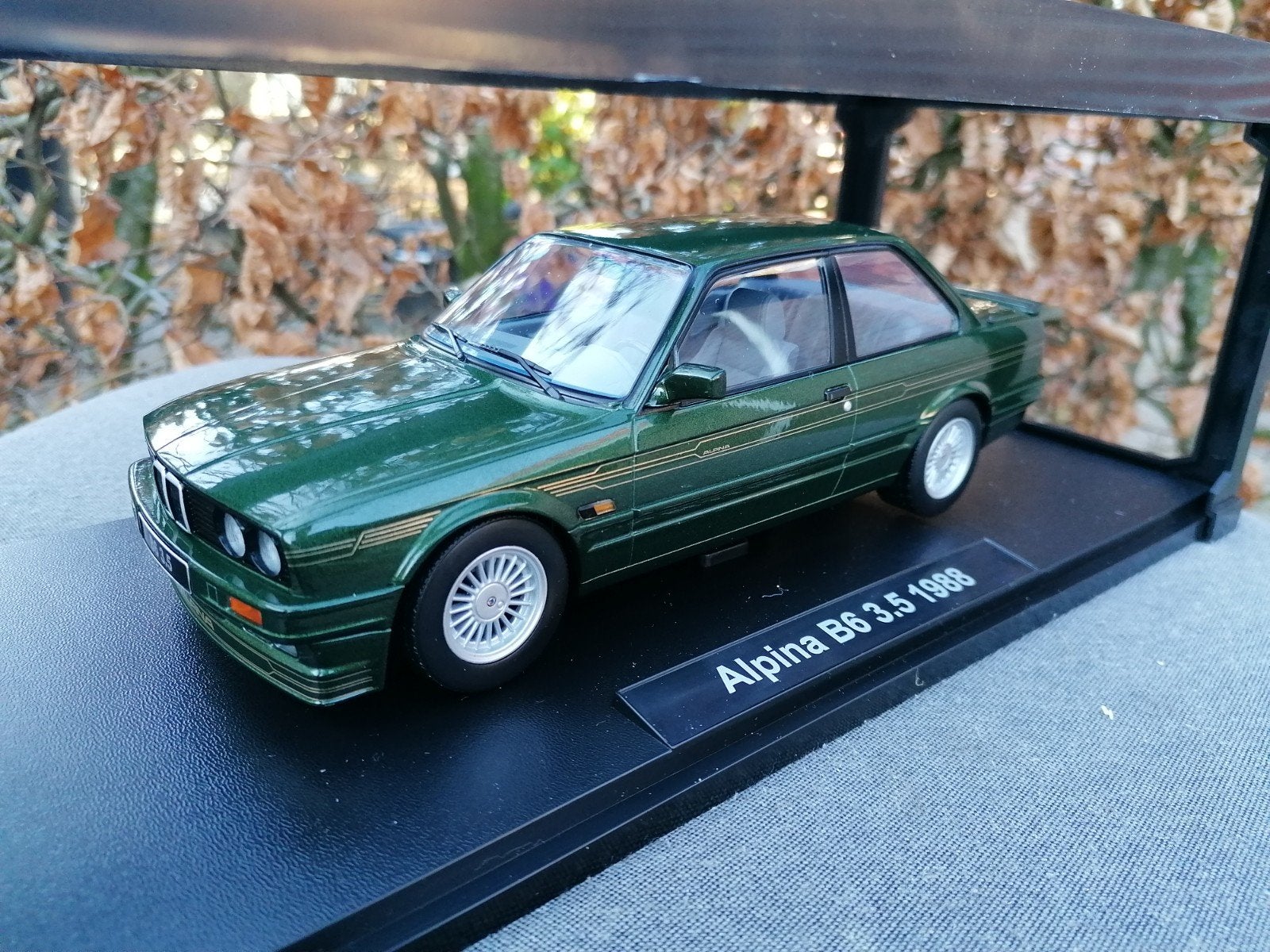 1 :18 BMW Alpina B6 3.5 (E30) 1988 Groen metallic KK Scale, Ophalen of Verzenden, Nieuw, Auto, Overige merken