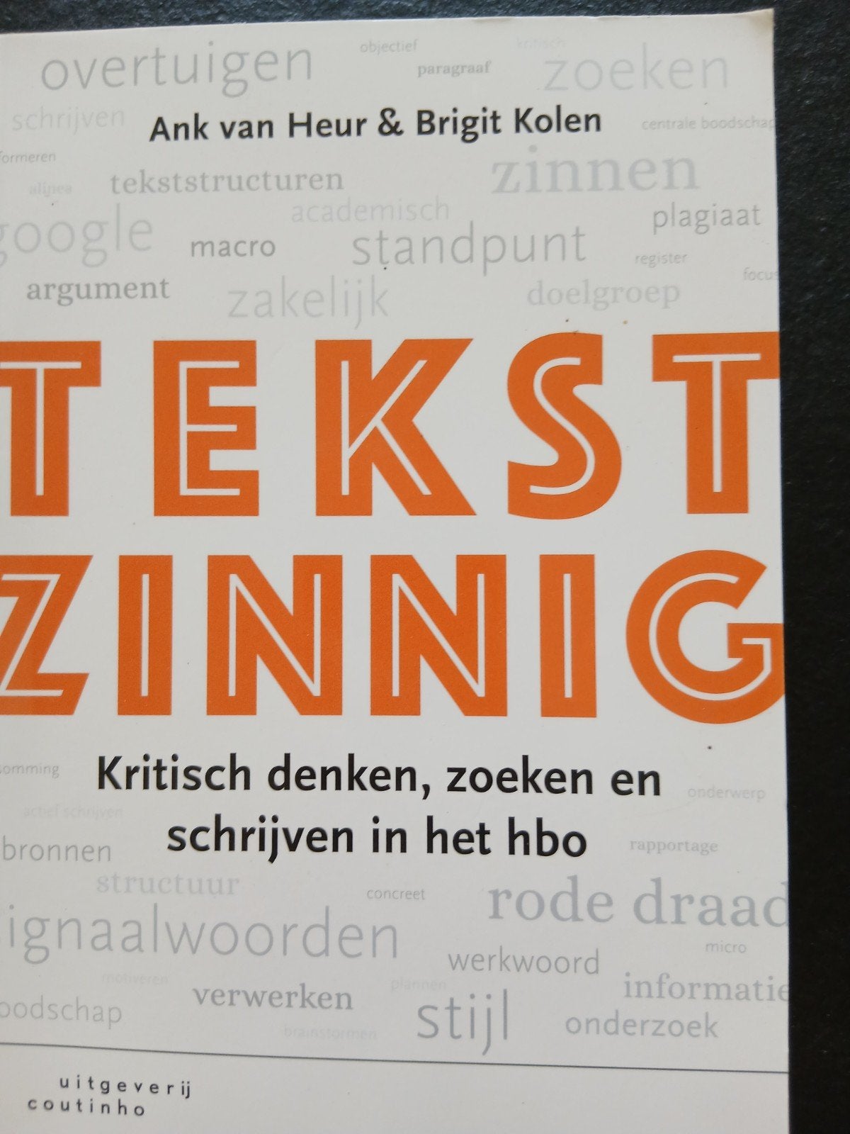 Ank van Heur - Tekstzinnig, Ophalen of Verzenden, Zo goed als nieuw, Ank van Heur; Brigit Kolen, Nederlands