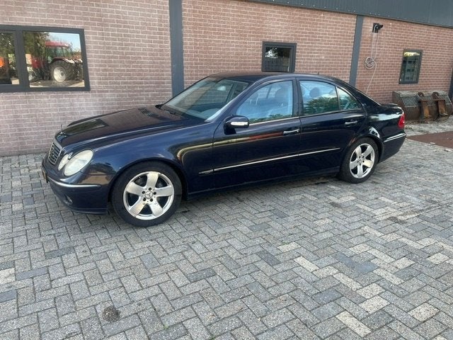 Mercedes-Benz Mercedes 2003 Blauw, Auto's, Automaat, 197 €/maand, 3222 cc, Blauw