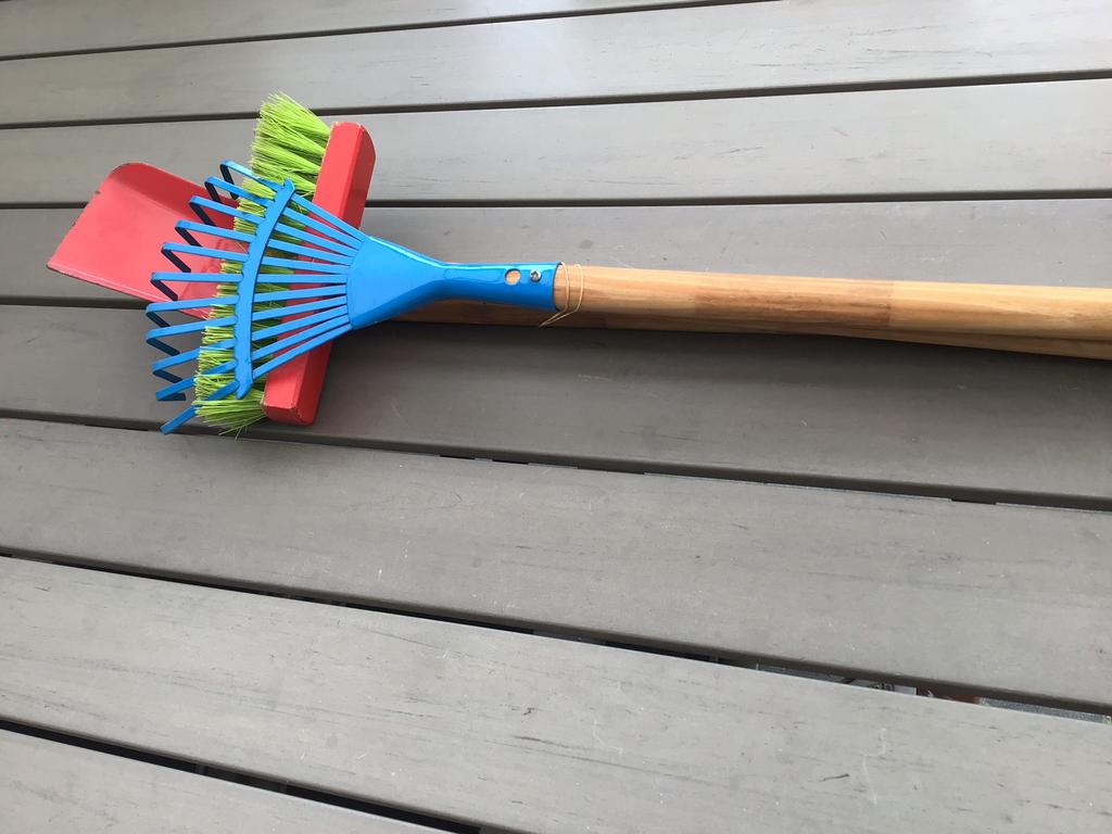 Kinder tuingereedschap 7,50 euro, Tuin en Terras, Hand-tuingereedschap, Ophalen of Verzenden, Zo goed als nieuw