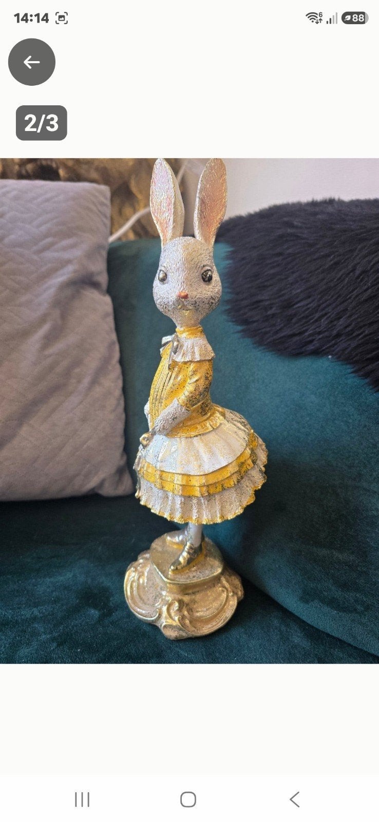 Prachtig decoratief beeldje van een konijn in een elegant go, Ophalen of Verzenden, Zo goed als nieuw