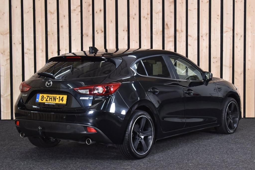 Mazda 3 2.0 HP GT-M Trekhaak 2e eig. Navi Clima Cruise Leer, Voorwielaandrijving, 1195 kg, Gebruikt, Zwart