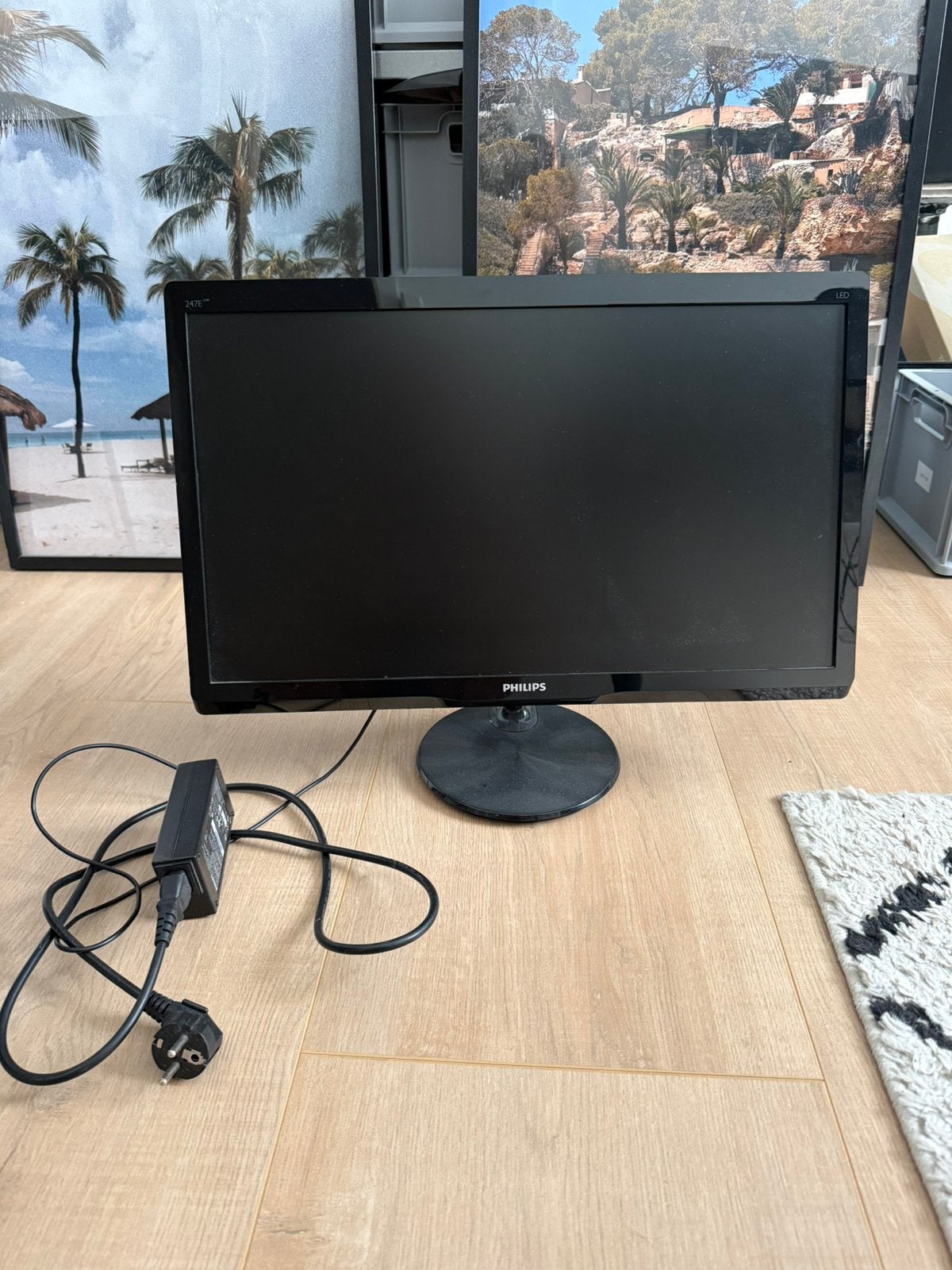 Philips monitor 24 inch (23,6”) inclusief voedingsadapter, Ophalen, IPS, Full HD, Zo goed als nieuw
