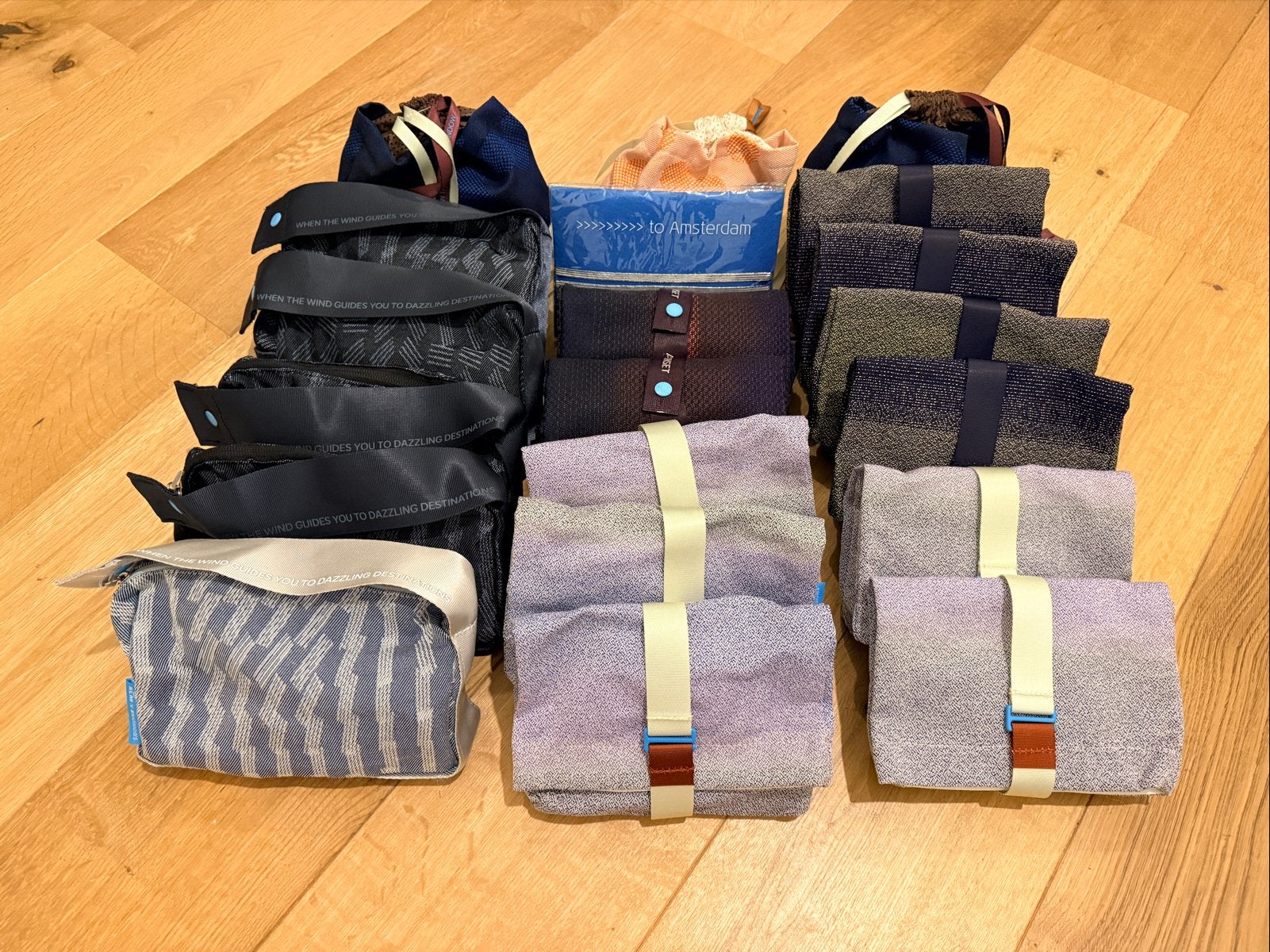 KLM World Business Class Amenity Kits & Comfort Items, Ophalen of Verzenden