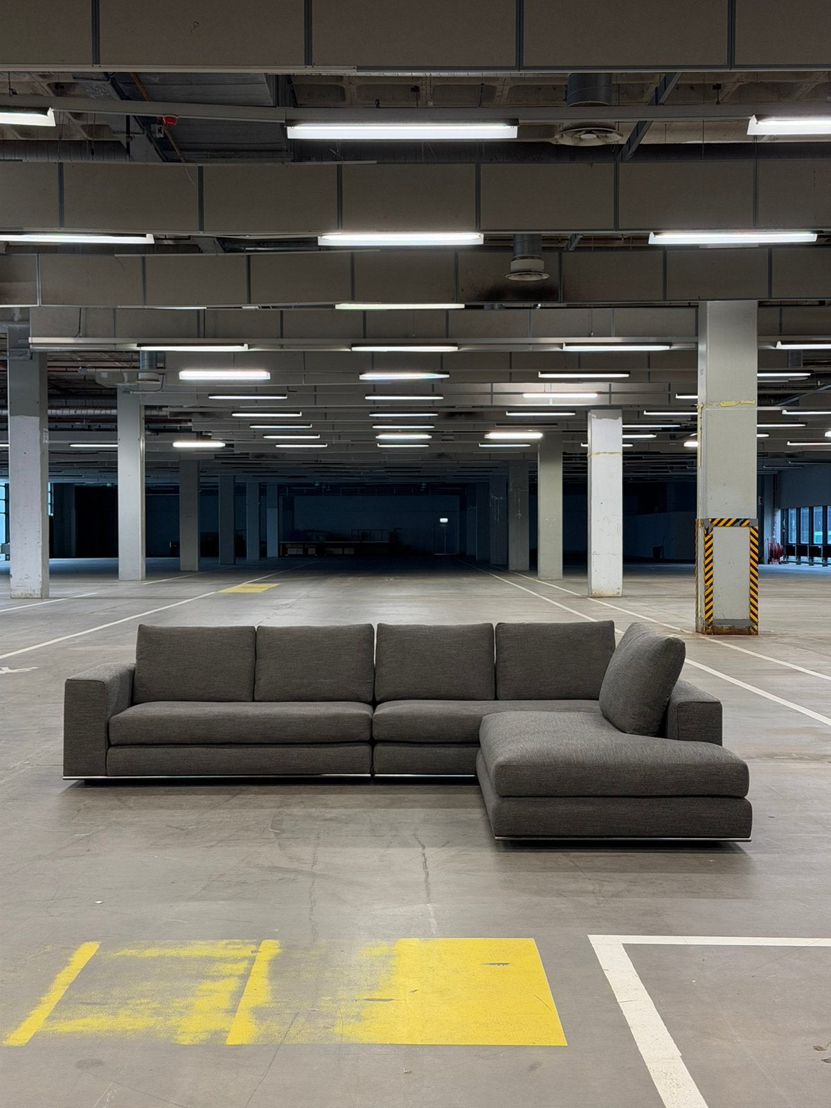 Minotti Hamilton Hoekbank | Bruin | NIEUWSTAAT + GARANTIE, Overige materialen, Hoekbank, 300 cm of meer, Ophalen of Verzenden