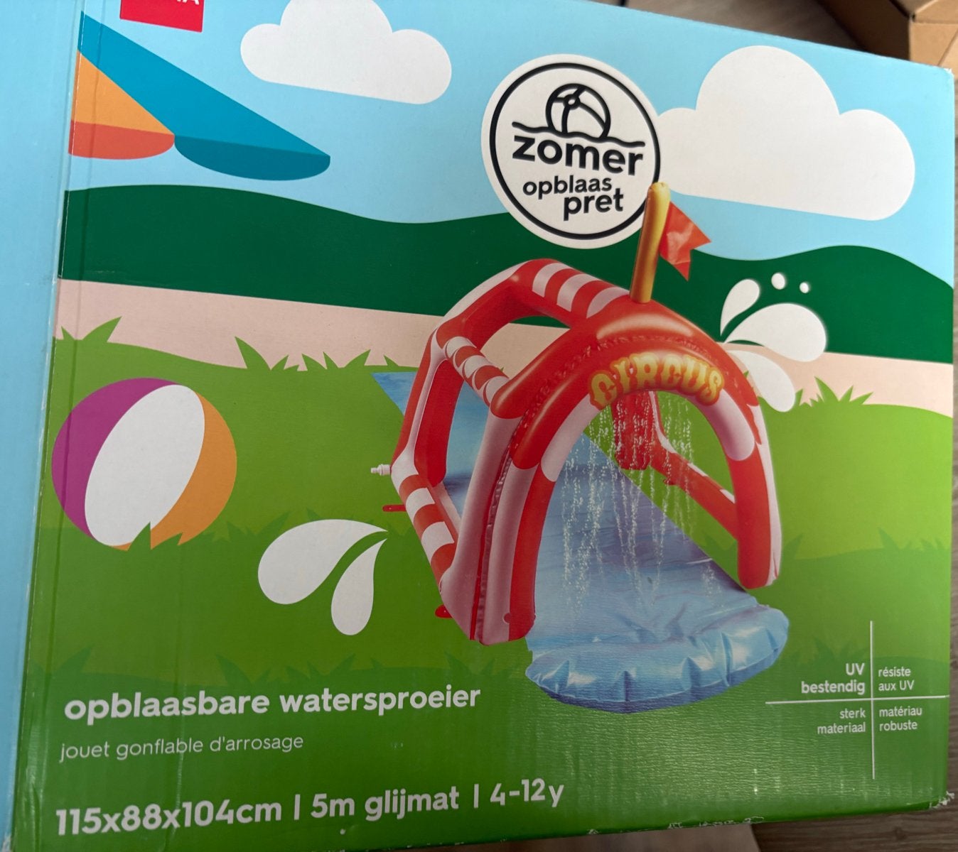 Opblaasbare watersproeier met glijmat, Ophalen, Zo goed als nieuw