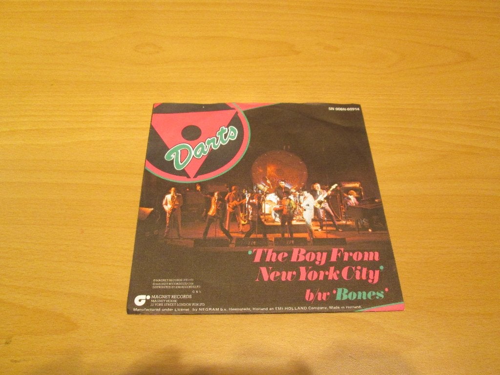 2 singles van Darts (ook per stuk te koop), Ophalen of Verzenden, Gebruikt, Pop