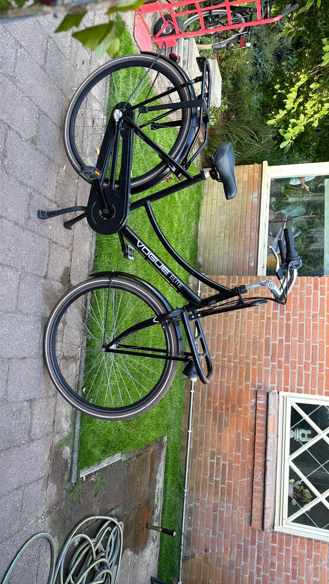 Zwarte fiets, Ophalen, Zo goed als nieuw, Versnellingen