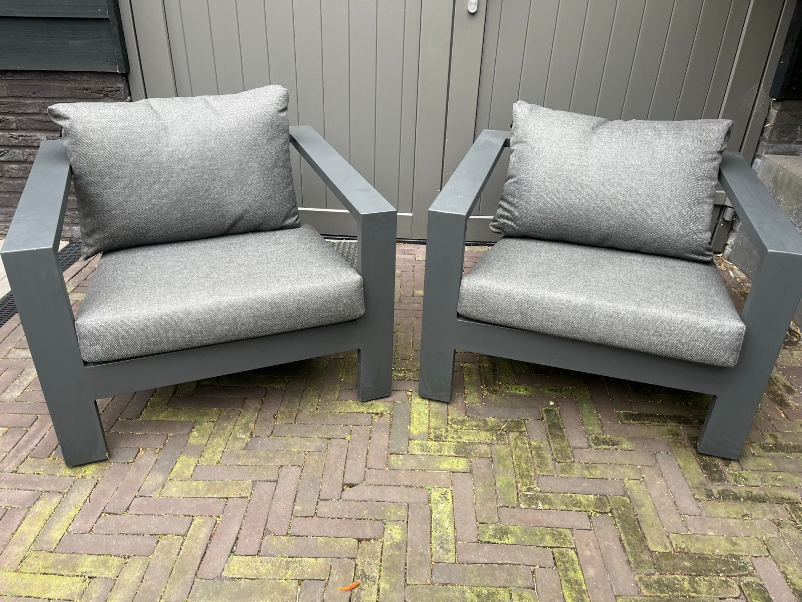 Twee comfortabele tuinstoelen met kussens, Tuin en Terras, Ophalen, Zo goed als nieuw, Metaal