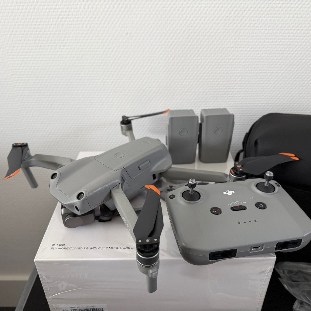 DJI Air 2S Fly More Combo  (Complete set), 250 tot 900 gram, 30 tot 45 minuten, Cameradrone, Ophalen of Verzenden