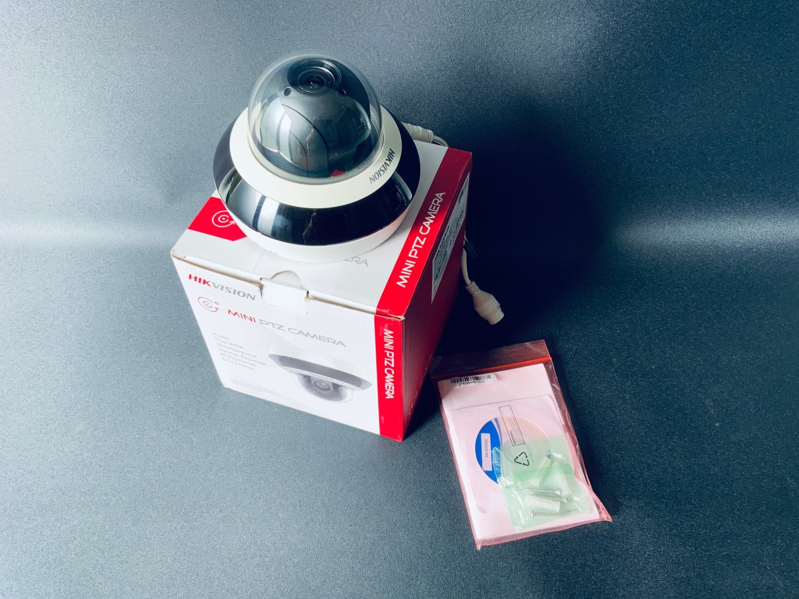 KOOPJE - Pan Tilt Zoom IP Camera Hikvision, Audio, Tv en Foto, Ophalen, Zo goed als nieuw, Buitencamera