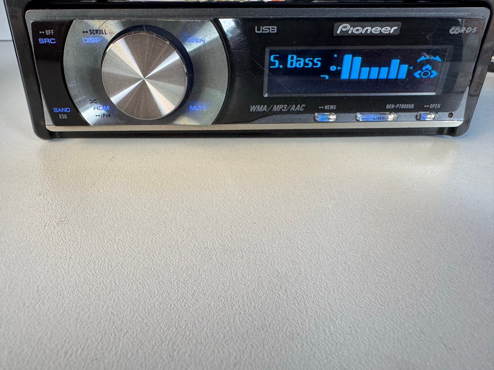 Pioneer DEH-P7000UB Autoradio met Bluetooth module USB en CD, Auto diversen, Autoradio's, Ophalen of Verzenden, Zo goed als nieuw