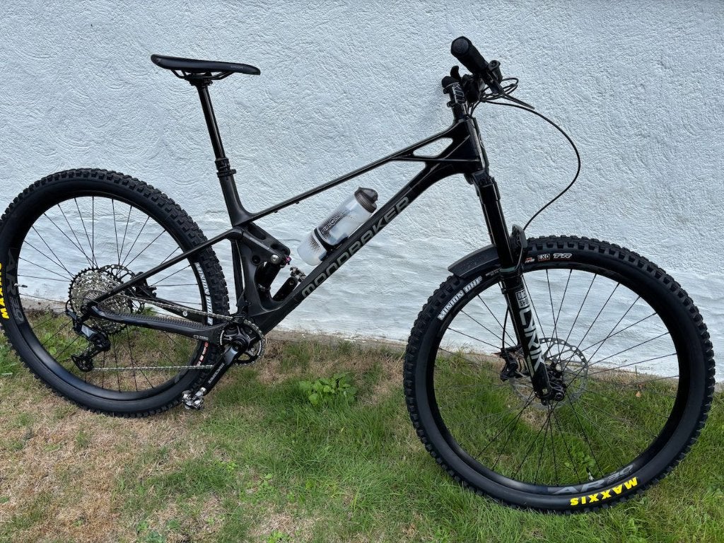 Mondraker Raze Carbon R - Large - 150/130mm trail mtb, 57 cm of meer, Zo goed als nieuw, Schijfrem, Ophalen