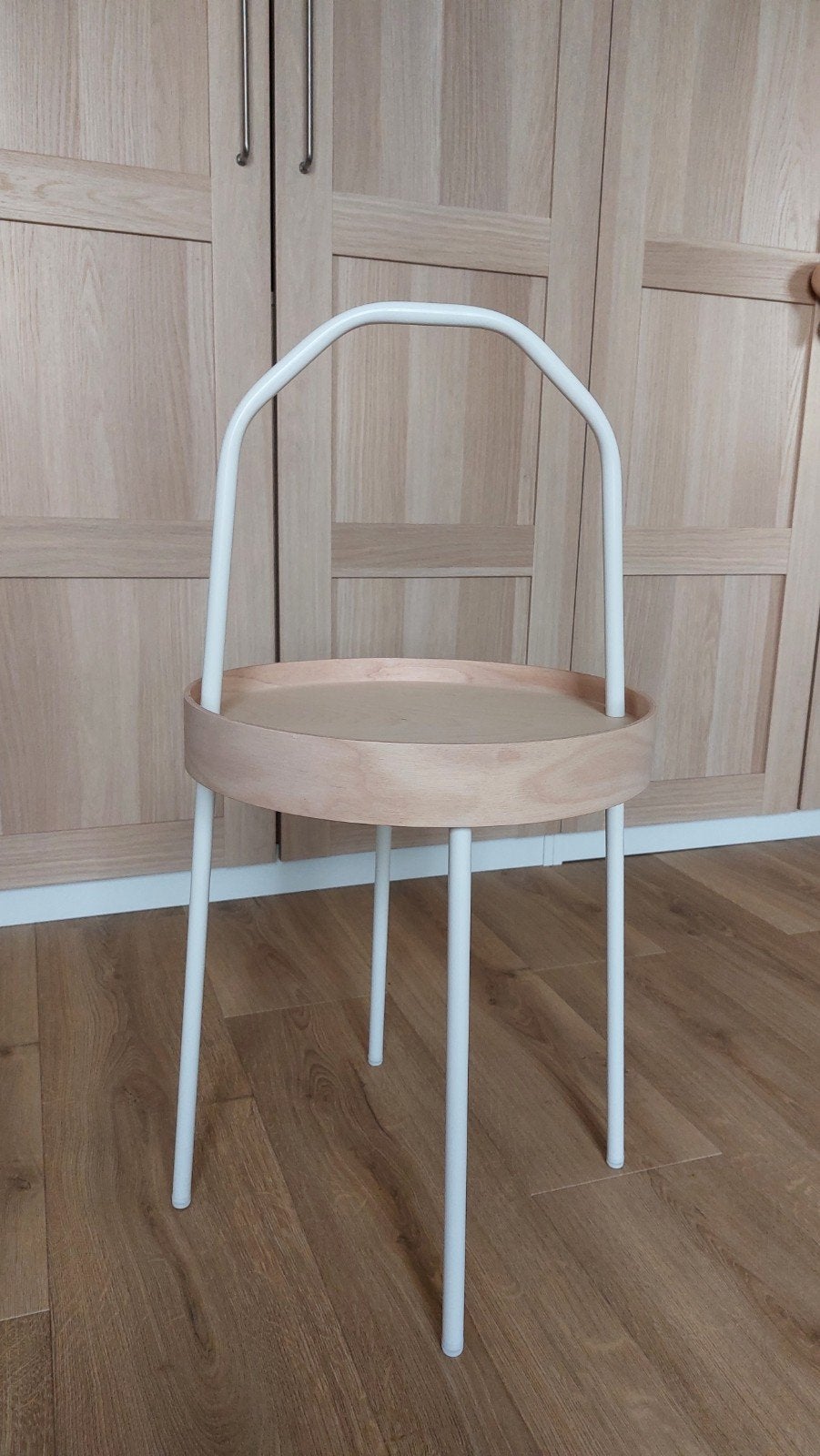 BURVIK ikea Tafelje Wit, Ophalen, Minder dan 45 cm, Minder dan 55 cm, Rond
