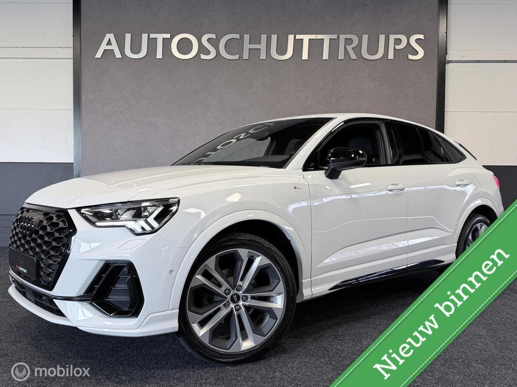 Audi Q3 Sportback 35 TFSI S Line / BLACK OPTIC / LEER / LMV, 15 km/l, 4 cilinders, 150 pk, 1505 kg