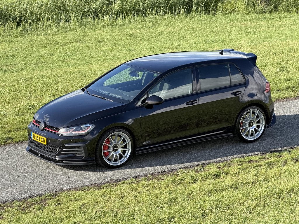 Volkswagen Golf 7.5 2.0 TSI GTI 458PK / Porsche Big Brake /, Stof, Gebruikt, Euro 6, 4 cilinders