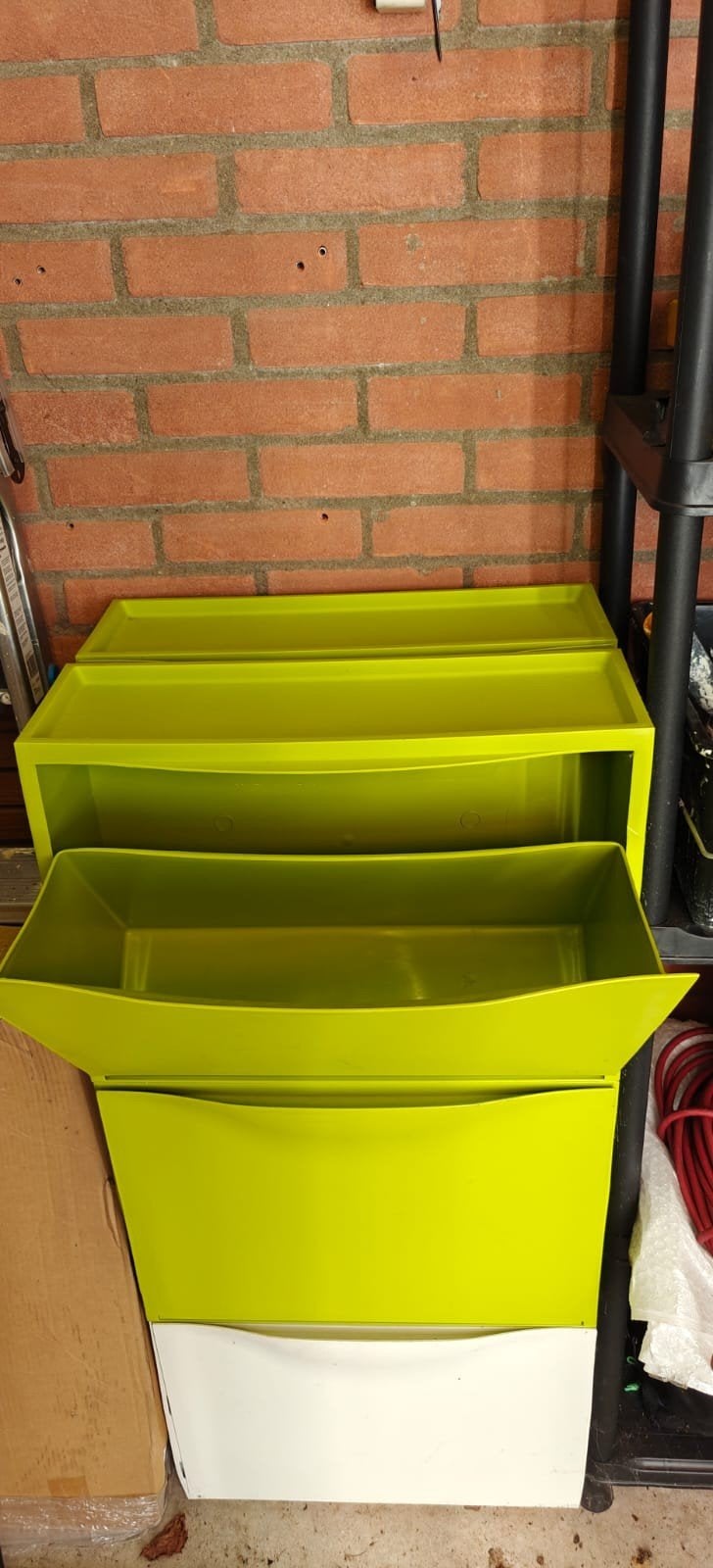 Set van 6 limoengroen/wit Ikea schoenenrekken, Ophalen, Gebruikt