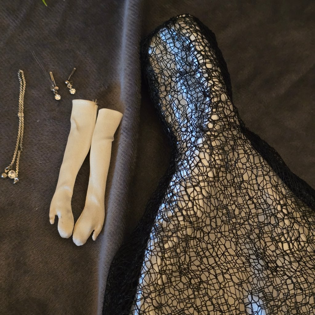 Barbie Society Girl kledingset met juwelen, Ophalen of Verzenden, Zo goed als nieuw, Barbie