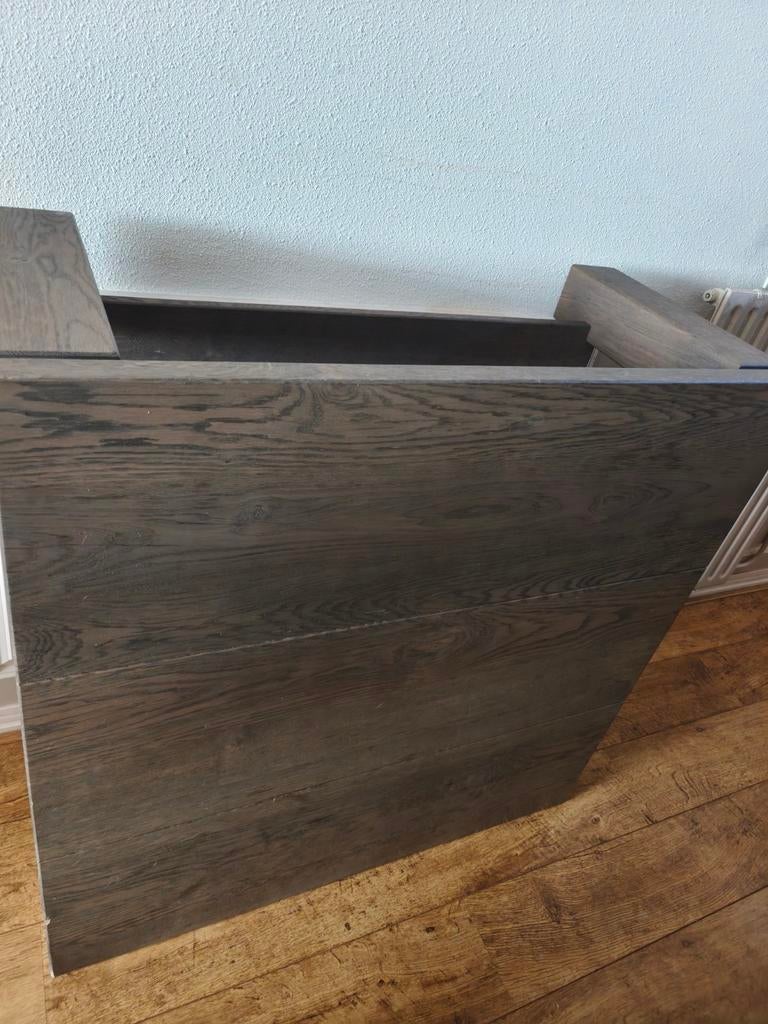 Salon tafel, Ophalen